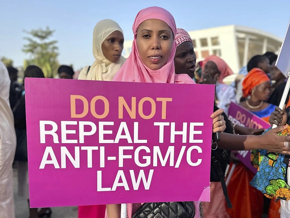 AP : Gambia’s parliament rejects bill to allow FGM |